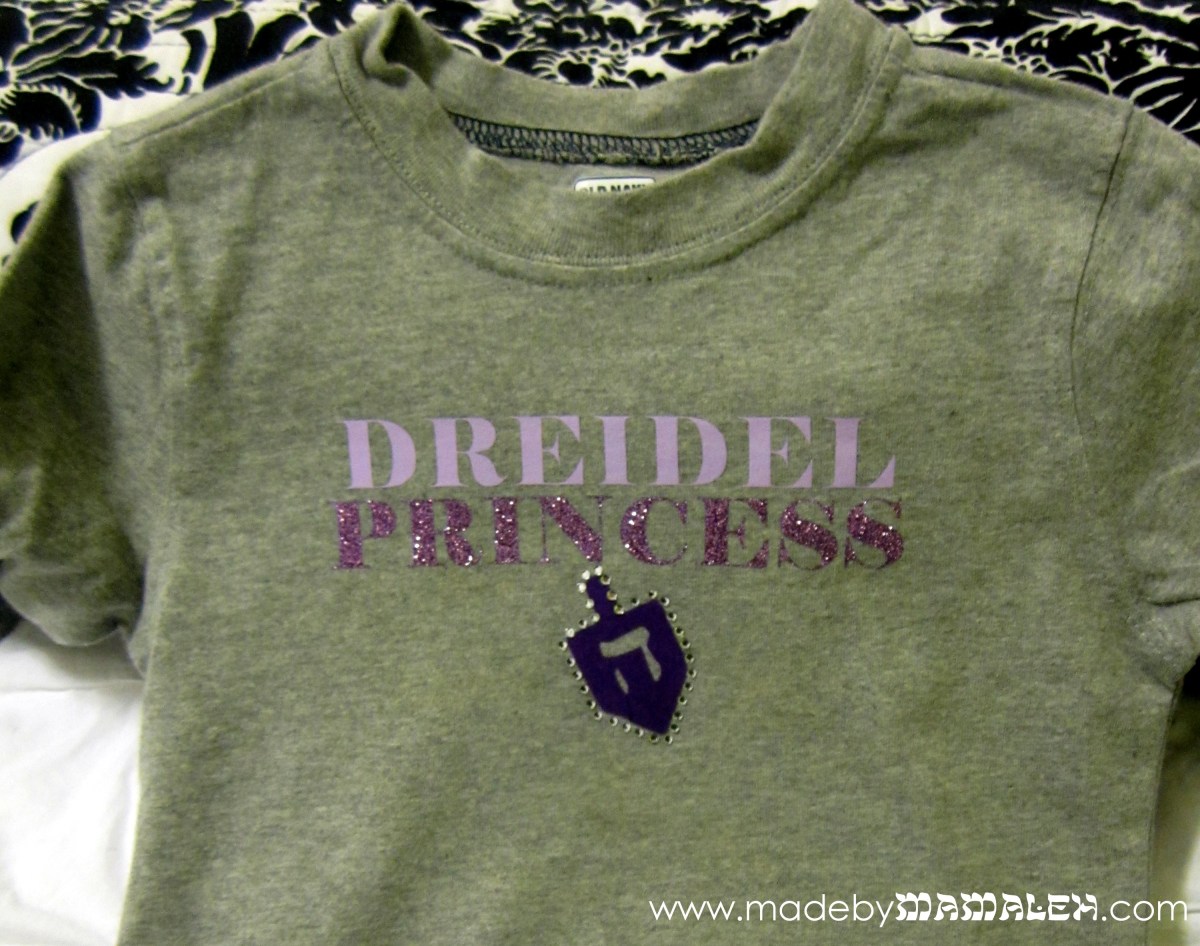 DIY Hanukkah shirt for girl